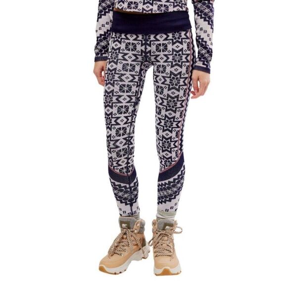 READ Free People Movement Women's Myoko Jacquard Base Leggings Size M/L Navy - Picture 1 of 12